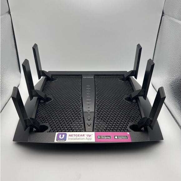 Netgear X6 R8000-100NAS AC3200 NIGHTHAWK Tri-Band WiFi Router - Picture 1 of 7